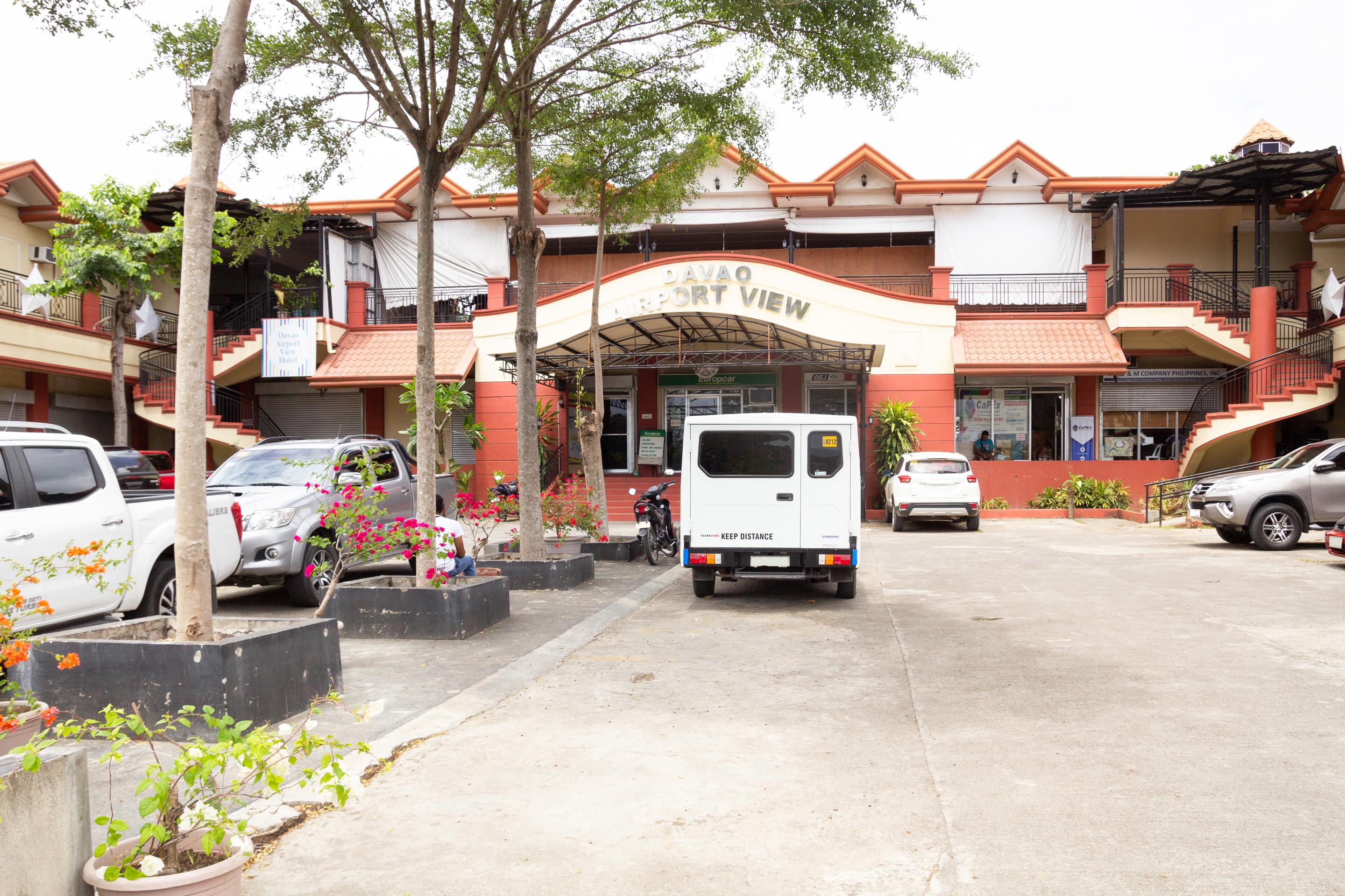 Oyo 150 Davao Airport View Hotel Esterno foto